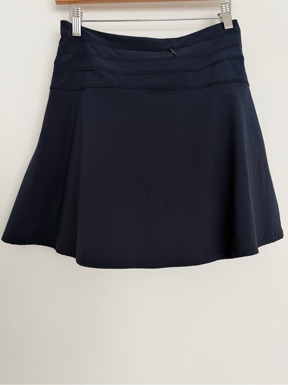 Athleta Navy Flared Skort size 0 Classic preppy summer athleisure